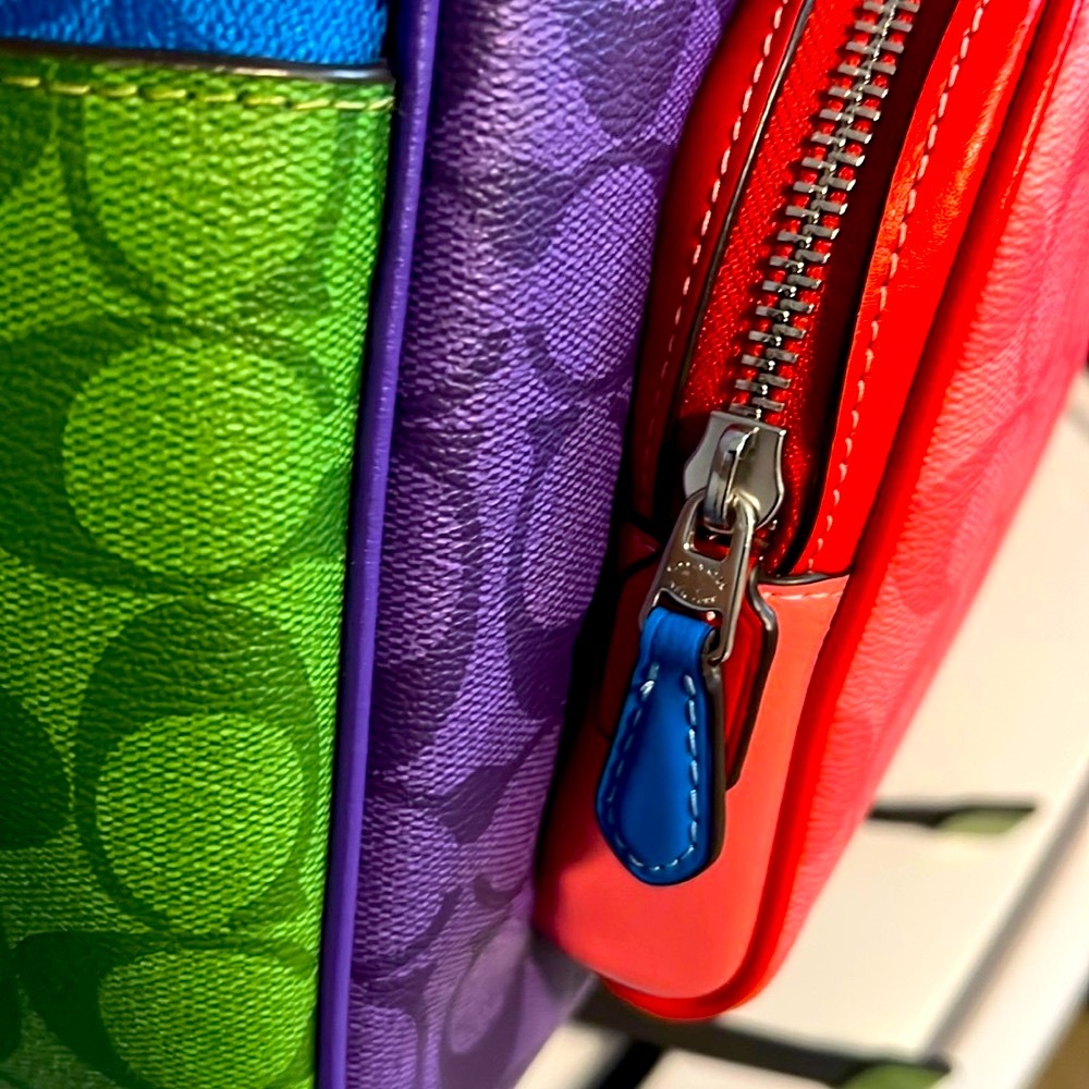 🌈 COACH RARE Court Backpack In Blocked Signature Canvas Colorblock MINT!! 💜💙💚💖 - Picture 11 of 17